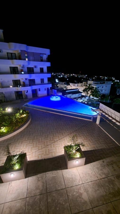 Seaview Luxury Appartment Flic en Flac Bagian luar foto