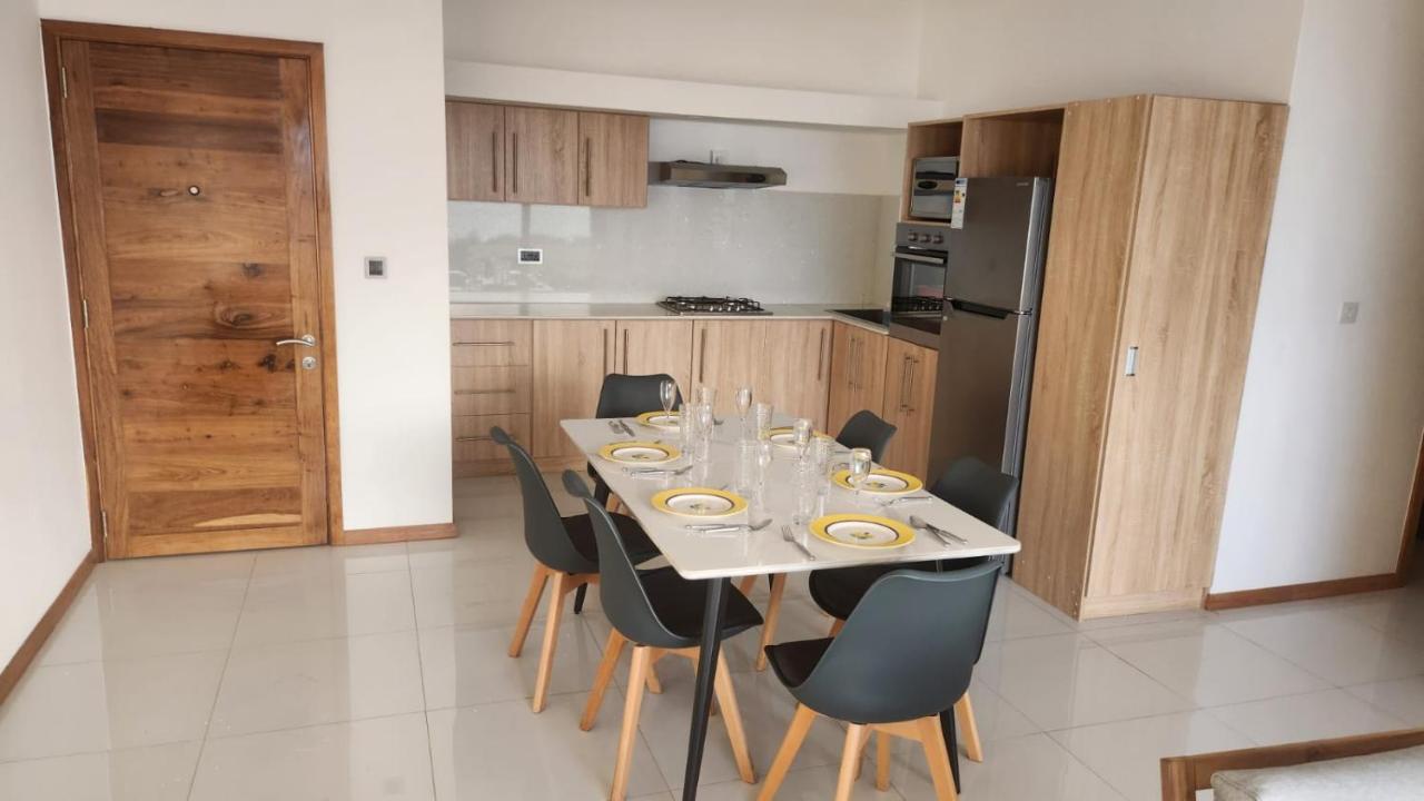 Seaview Luxury Appartment Flic en Flac Bagian luar foto