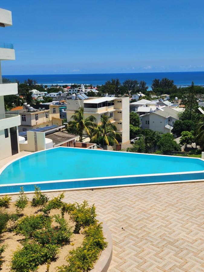 Seaview Luxury Appartment Flic en Flac Bagian luar foto
